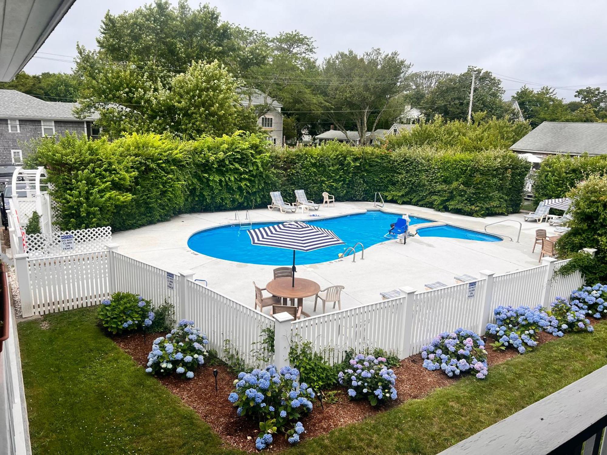 Edgartown Commons Vacation Apartments Экстерьер фото