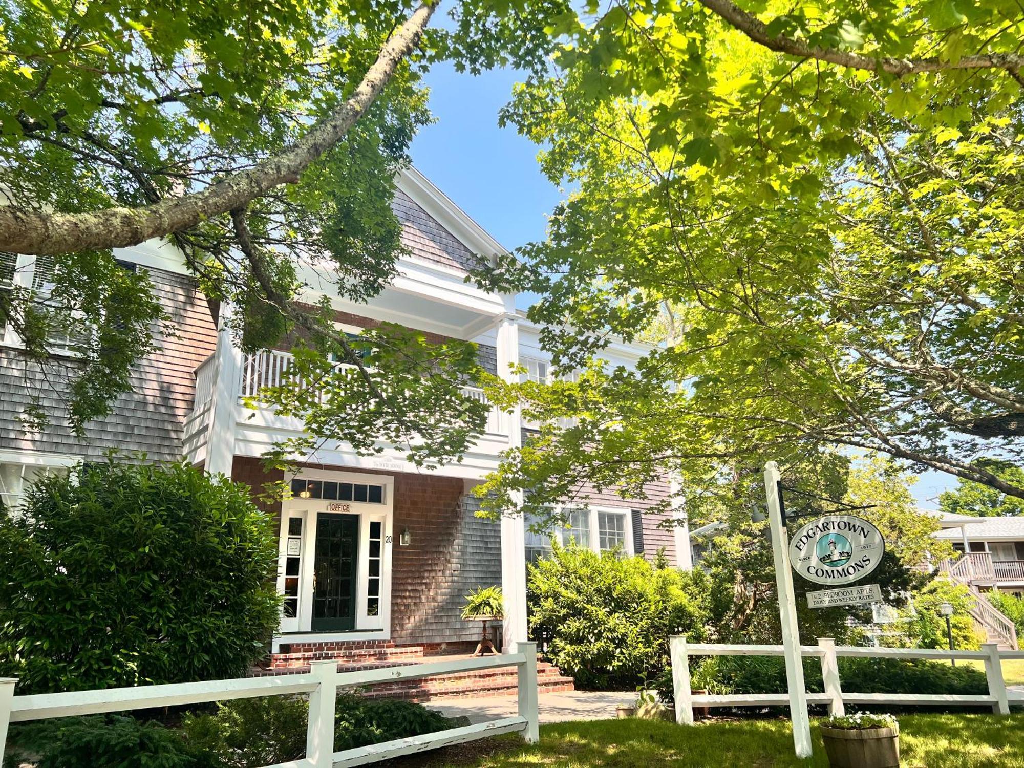 Edgartown Commons Vacation Apartments Экстерьер фото